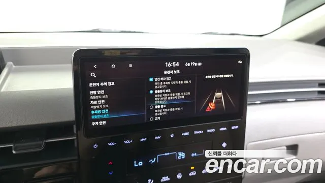 Hyundai Staria Staria 2WD автодом — Фото автомобиля 24