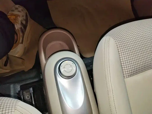 Wuling Hongguang Mini EV — Фото автомобиля 13