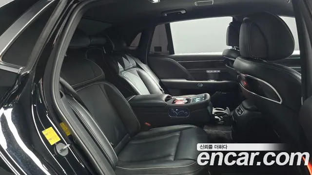 Genesis G90 RS4 — Фото автомобиля 11