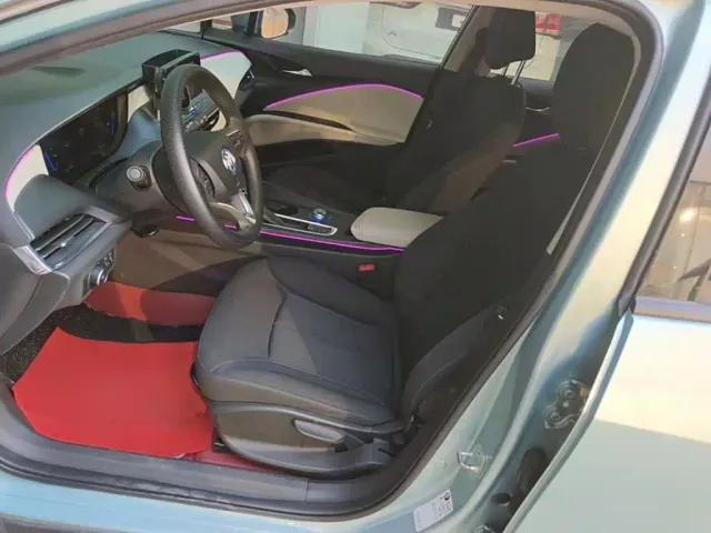 Buick Velite 6 — Фото автомобиля 14