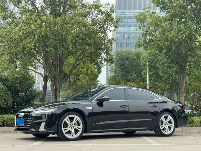 Audi Audi A7L 2024 45TFSI quattro S-line Vision Edition Crystal Package — Фото автомобиля 2