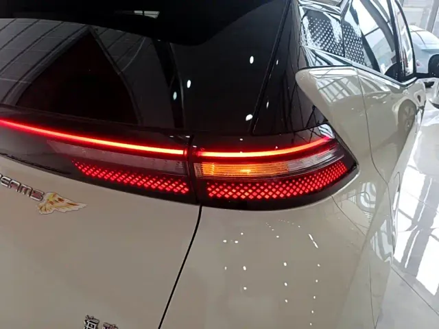BYD Seagull — Фото автомобиля 23