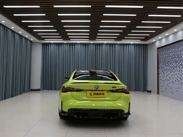 BMW M4 — Фото автомобиля 9