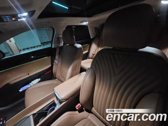 Hyundai Grandeur GN7 — Фото автомобиля 15