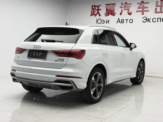 Audi Q3 — Фото автомобиля 4