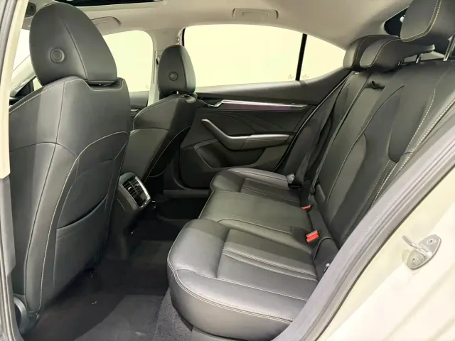Skoda Octavia — Фото автомобиля 14