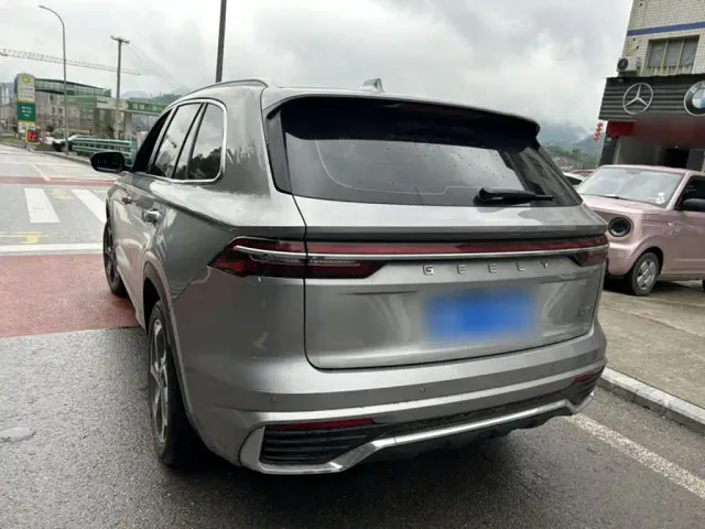 Geely Xingyue L — Фото автомобиля 15