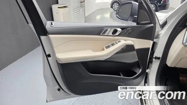 BMW X7 G07 — Фото автомобиля 13