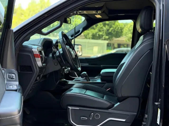 Ford F-150 Raptor — Фото автомобиля 7