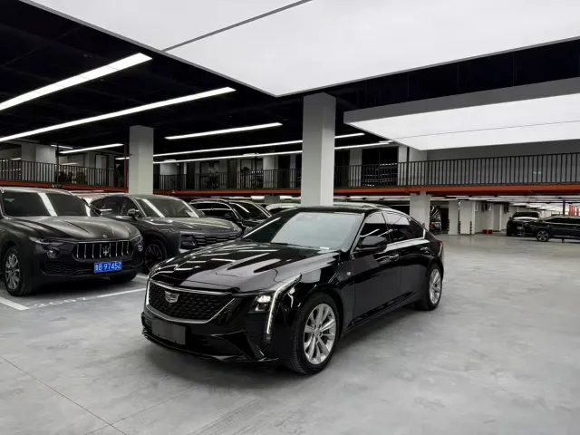 Фотография автомобиля — Cadillac CT5