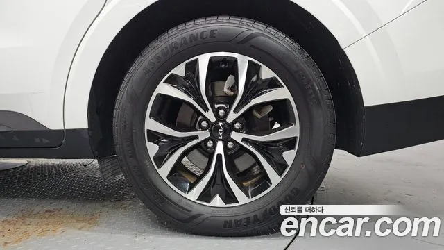 Kia Carnival 4th Gen — Фото автомобиля 6