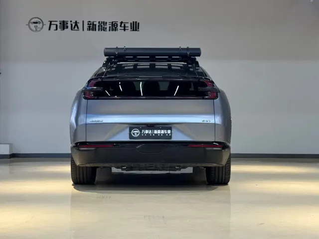Changan Qiyuan E07 — Фото автомобиля 4
