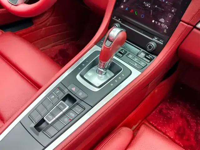 Porsche 718 — Фото автомобиля 14