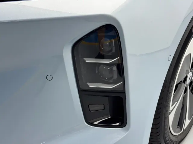 Nio ET5 Touring — Фото автомобиля 12