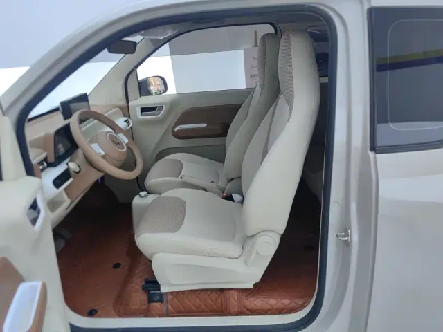 Wuling Hongguang Mini EV — Фото автомобиля 9
