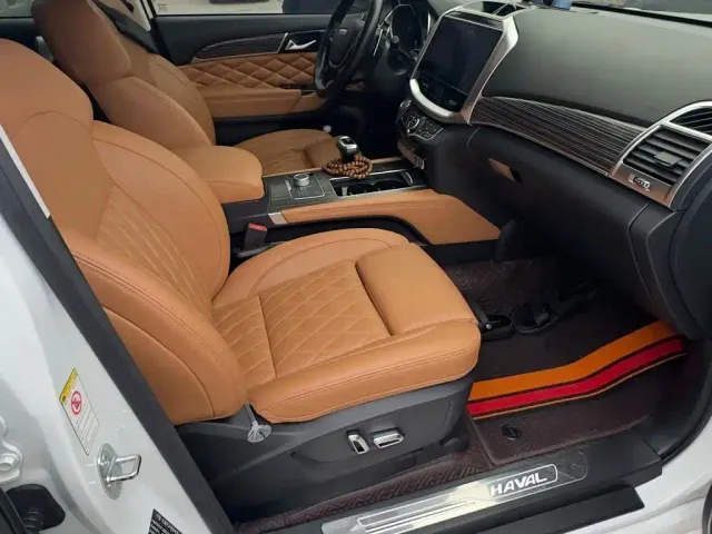 Haval H9 — Фото автомобиля 4