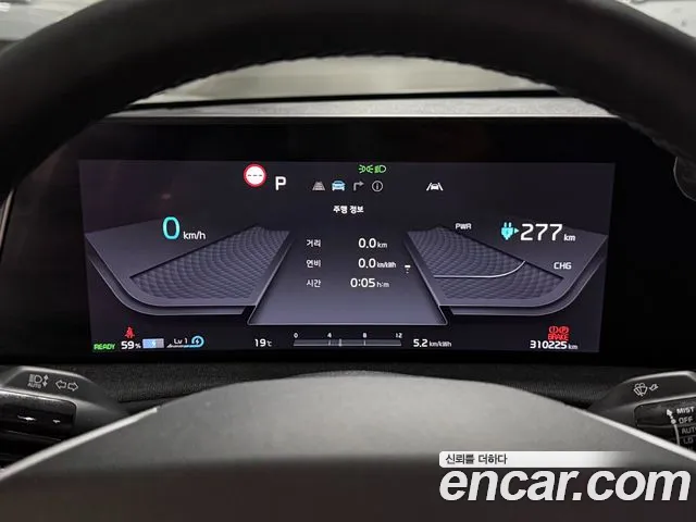 Kia EV6 — Фото автомобиля 8