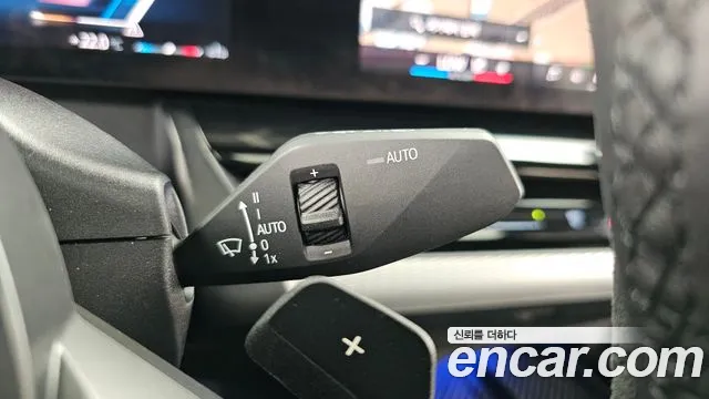BMW 5-Series — Фото автомобиля 24
