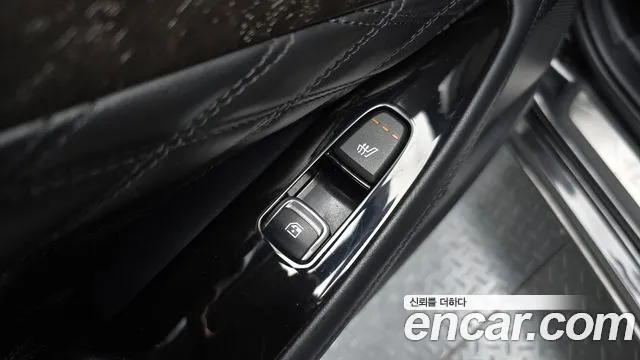 Kia K8 K8 Hybrid — Фото автомобиля 25