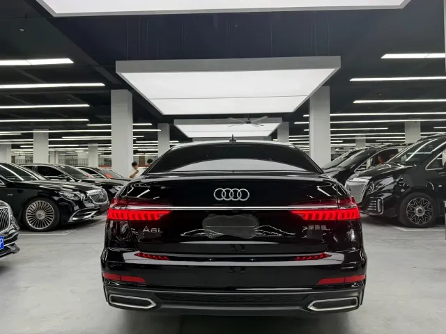 Audi A6L — Фото автомобиля 14