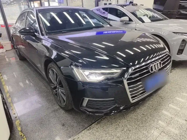 Audi A6L — Фото автомобиля 3
