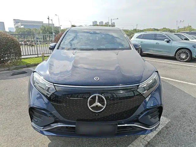 Mercedes-Benz EQS — Фото автомобиля 2