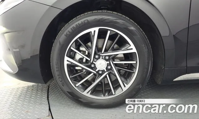 Hyundai Grandeur New — Фото автомобиля 5
