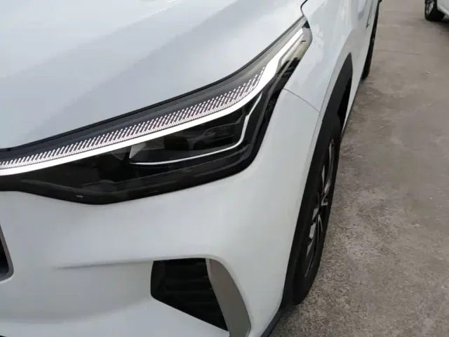 Geely Boyue — Фото автомобиля 23