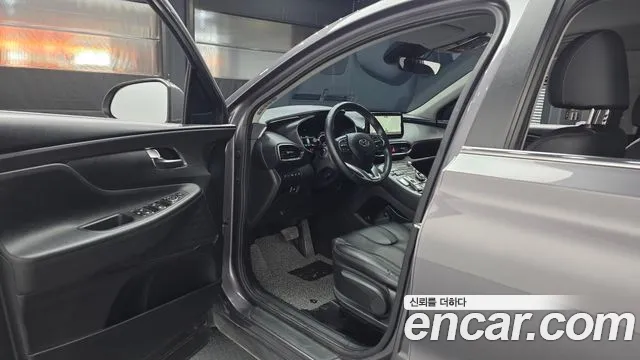 Hyundai Santafe — Фото автомобиля 10