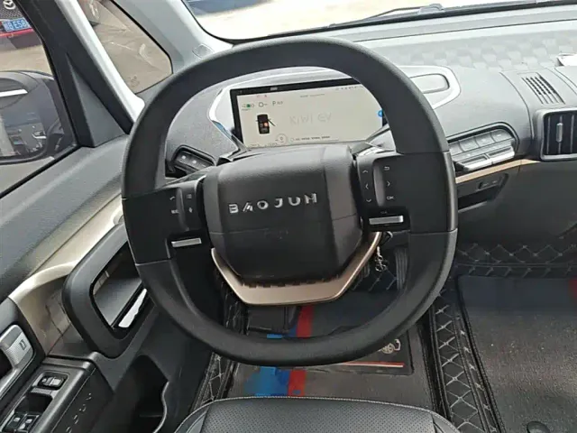 Baojun KiWi EV — Фото автомобиля 10
