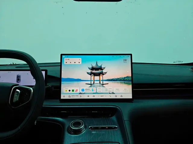 Geely Galaxy Galaxy E5 2024 530km Starship Edition — Фото автомобиля 15