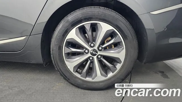 Kia K8 Noblesse — Фото автомобиля 19