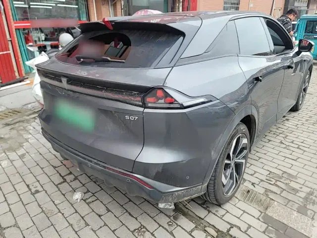 Deepal S07 — Фото автомобиля 6