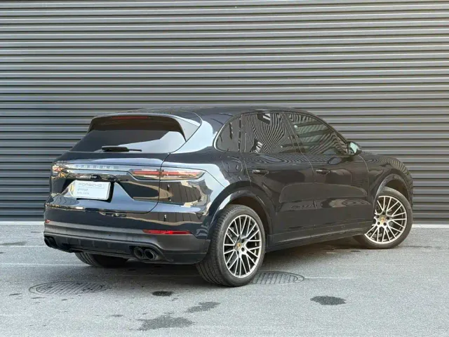 Porsche Cayenne — Фото автомобиля 6