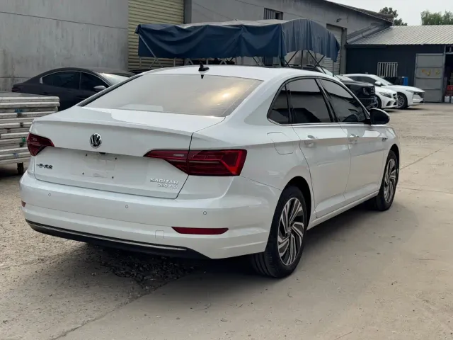 Volkswagen Sagitar — Фото автомобиля 10