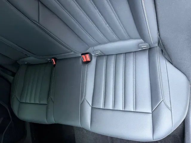 Volkswagen Passat — Фото автомобиля 18