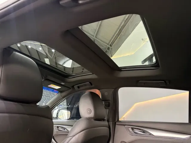 Cadillac CT5 — Фото автомобиля 16