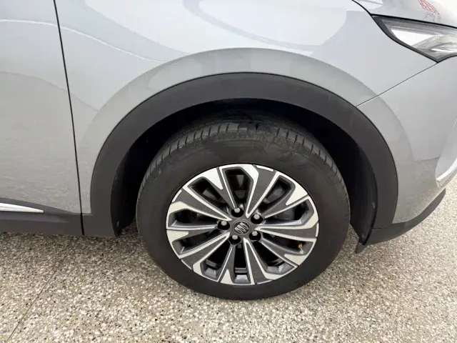 Buick Envision S — Фото автомобиля 14