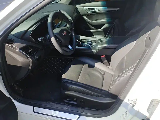 Cadillac CT5 — Фото автомобиля 14