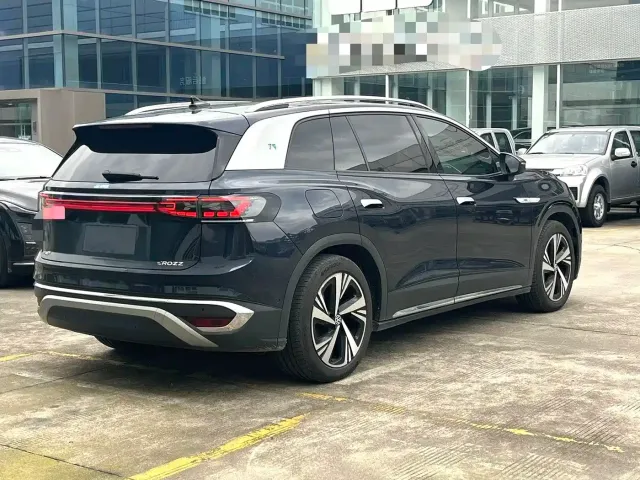 Volkswagen ID.6 CROZZ 2022 Long Range PRO Edition — Фото автомобиля 8