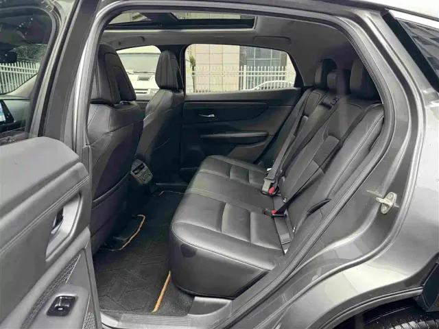 Nissan Ariya — Фото автомобиля 10