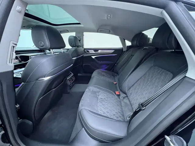 Audi A7L — Фото автомобиля 7