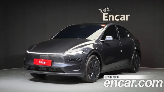 Фотография автомобиля — Tesla Model Y