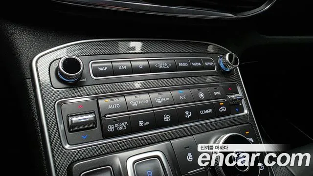 Hyundai Santa Fe New — Фото автомобиля 16