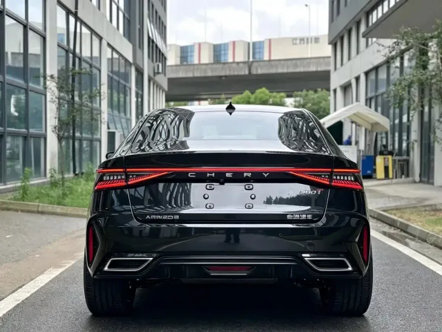 Chery Arrizo 8 — Фото автомобиля 6