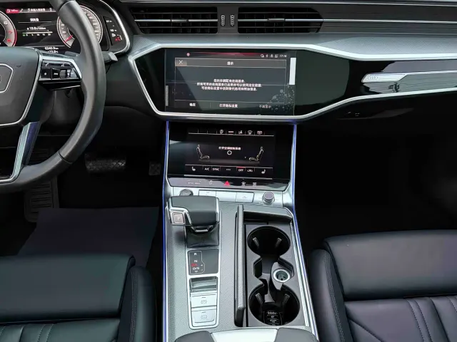 Audi A7 — Фото автомобиля 13