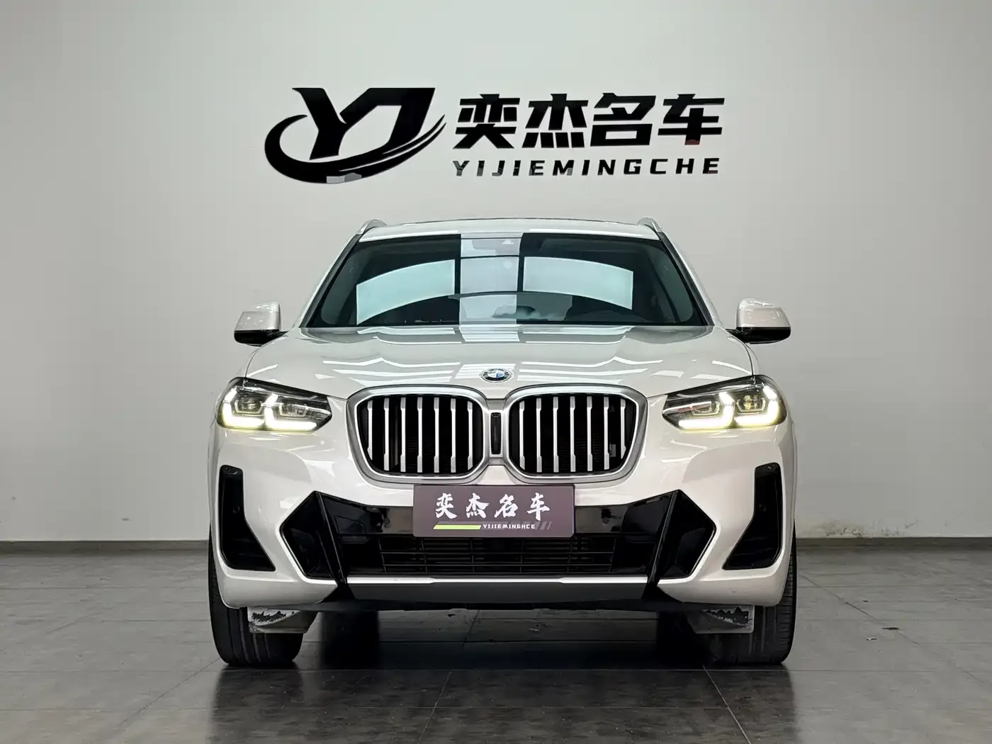 BMW BMW X3 2022 xDrive25i M Sport Package — Фото автомобиля 2