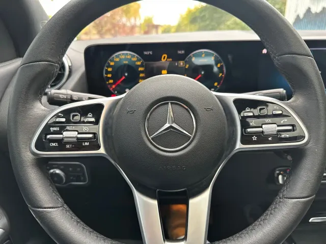 Mercedes-Benz GLA-Class — Фото автомобиля 12