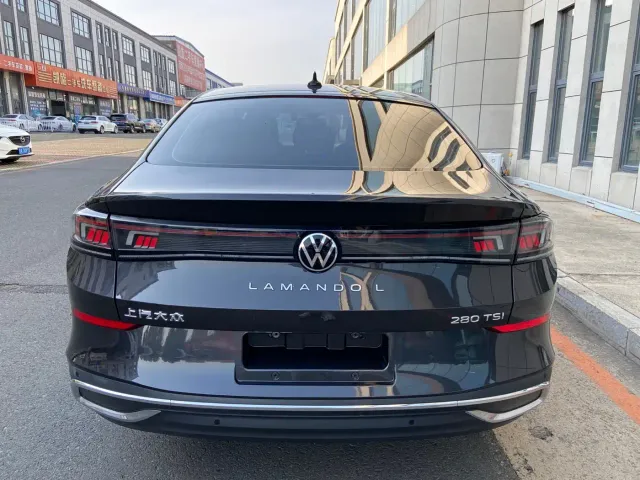 Volkswagen Lamando — Фото автомобиля 5