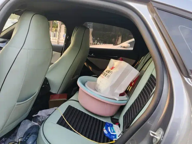 BYD Qin PLUS — Фото автомобиля 11